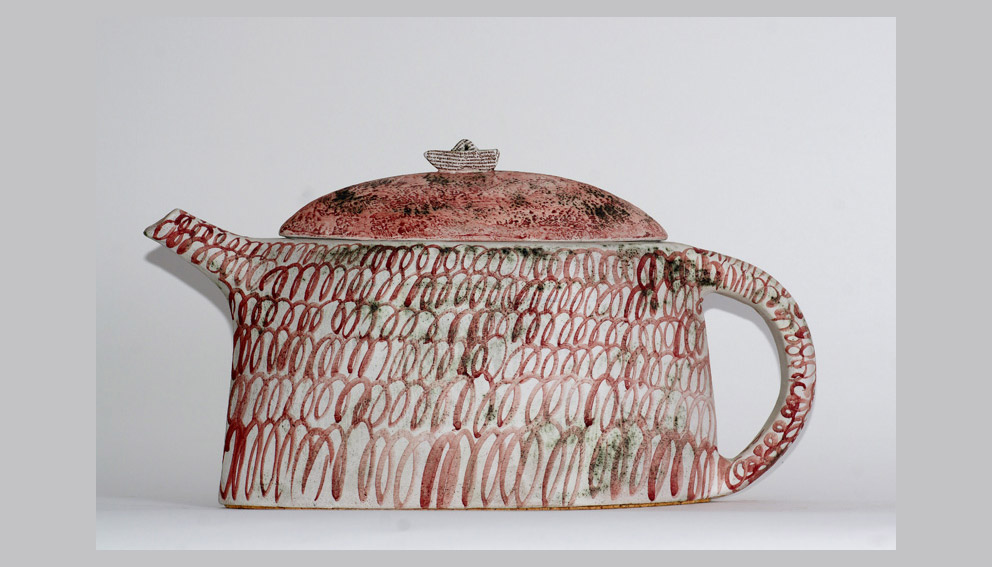 BARQUITO SOBRE OLAS ROJAS